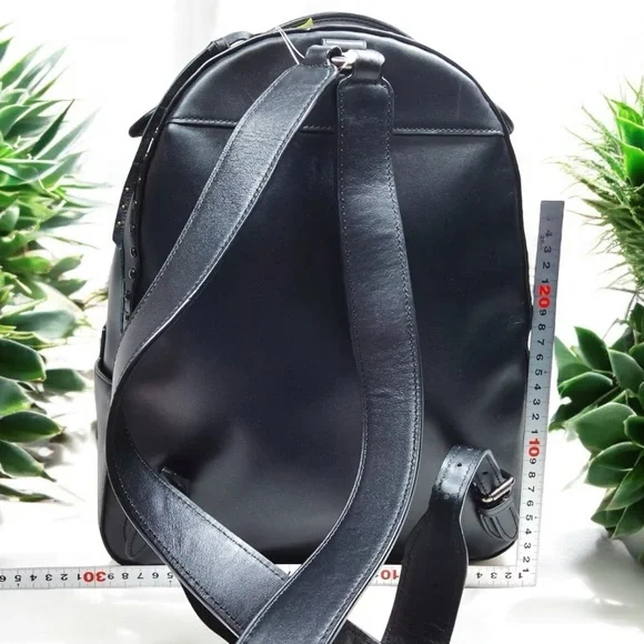 COACH Campus Backpack In Signature Canvas with Whipstitch 🔥